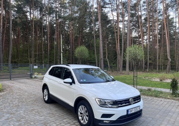 Volkswagen Tiguan cena 79700 przebieg: 198000, rok produkcji 2018 z Zielona Góra małe 667